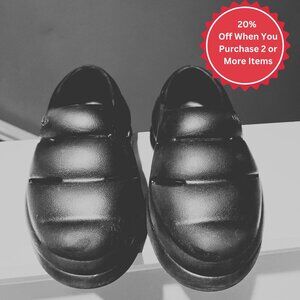 UGG Youth Size 2 Black Sport Yeah Clog Slip-On Sandal Platform 🖤✨